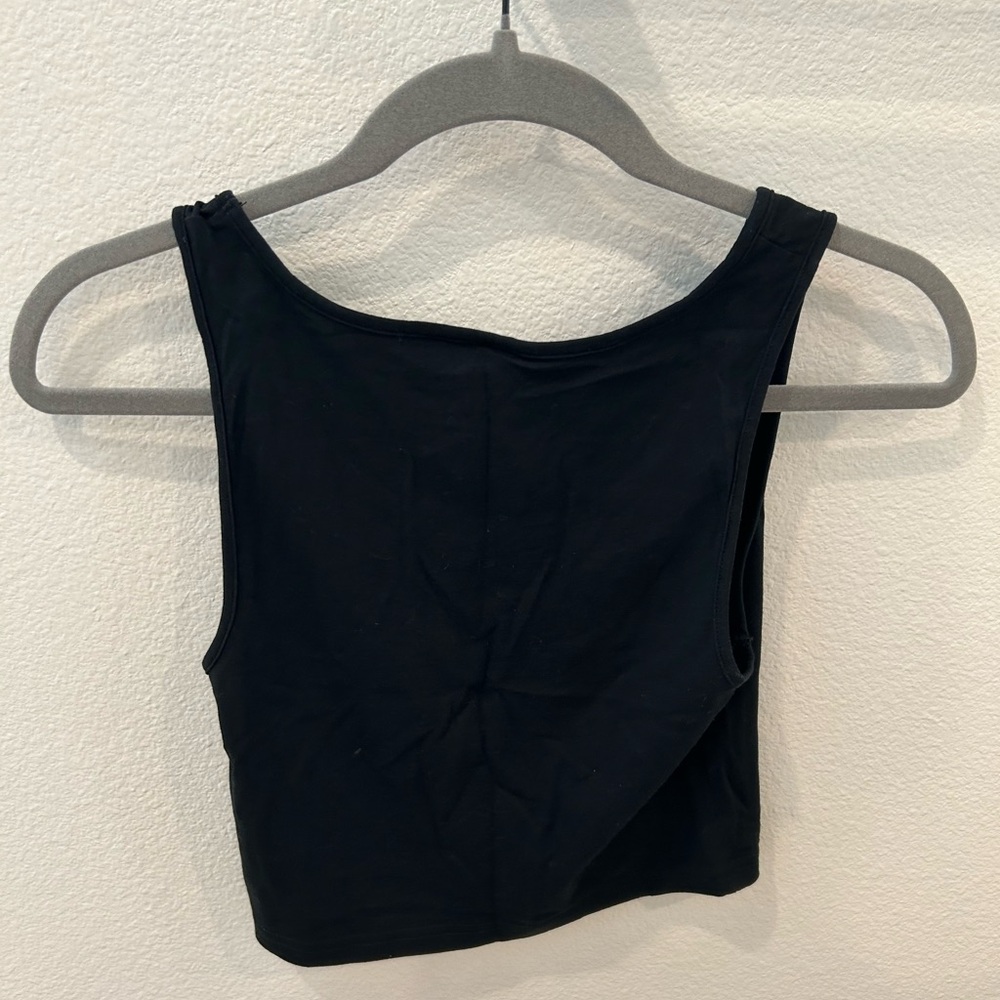 BP Crop Top, M - Picture 3 of 3
